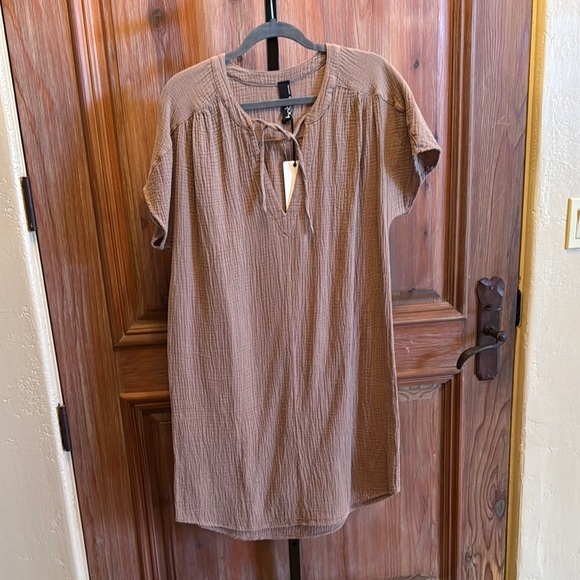 NWT bobi Cotton Brown midi dress with tie front and short sleeves - Picture 2 of 9